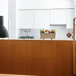 - Martim Moniz And Garage Apartment