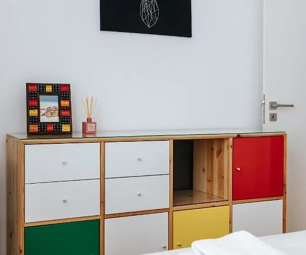 - Martim Moniz And Garage Apartment