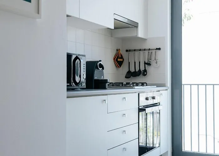 Apartment - Martim Moniz And Garage