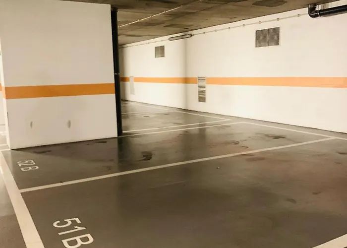 - Martim Moniz And Garage * Lisbon