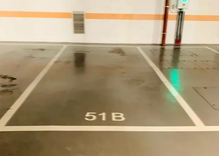 - Martim Moniz And Garage Apartment