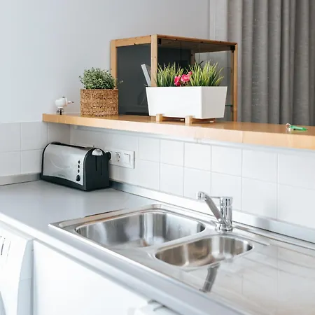 아파트 - Martim Moniz And Garage