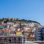 - Martim Moniz And Garage Лиссабон